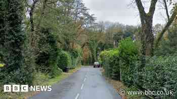 Skelmersdale crash: Man dies as car hits tree