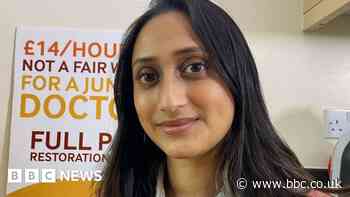 Junior doctor says she can't afford to start family