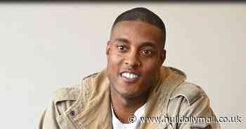 Most swiped-right man on Tinder charges men £120 to learn tricks to get a date