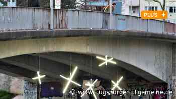 Künstler Marcel Große lässt Menschen in Neu-Ulm unbemerkt Barrieren aufbauen