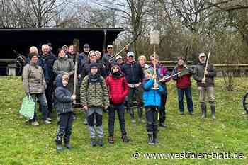 Dorfgemeinschaft Albaxen forstet Flächen mit 2100 Setzlingen auf