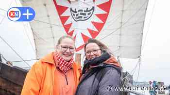 Schwimmendes Wahrzeichen: Kieler Hansekogge segelt jetzt mit Stadtwappen