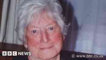 Cruise passenger was victim of incompetence - son