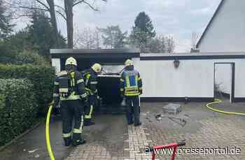 FW Dinslaken: PKW Brand in Garage