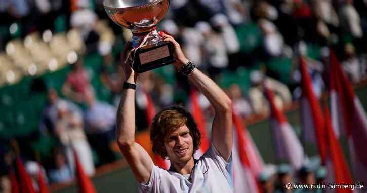 Andrej Rubljow gewinnt Masters von Monte Carlo
