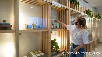 Pot shop robberies spur push to end restrictions on window displays