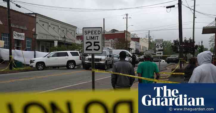 Four people killed and multiple others injured in Alabama shooting