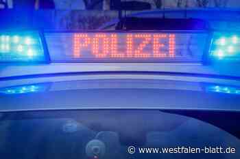 Paderborner bei Unfall auf der B64 schwer verletzt