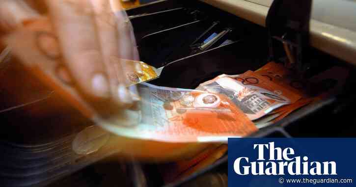 Australians among the least likely in the world to pay with cash, global report finds