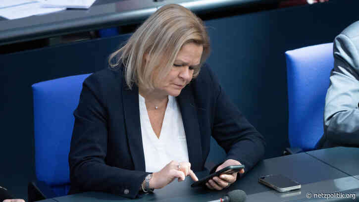 Bundesregierung: Innenministerium setzt sich bei Chatkontrolle durch