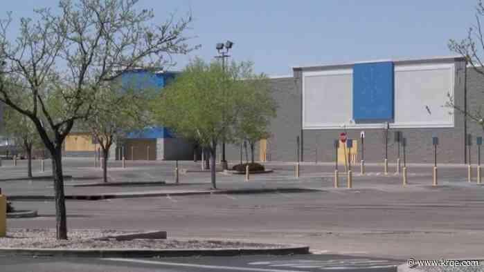 Albuquerque residents demand new grocery store after Walmart closure