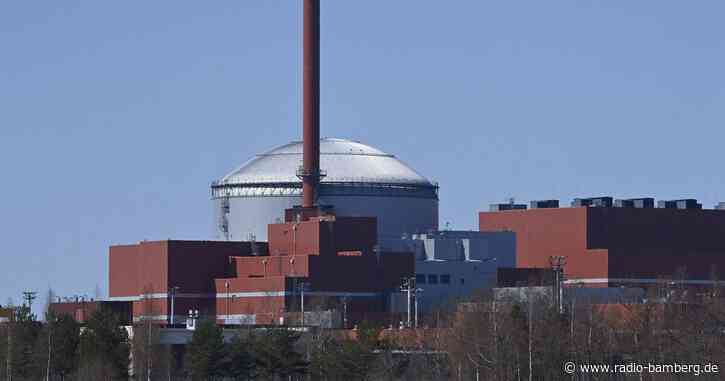 Neuer Atomreaktor in Finnland nimmt Stromproduktion auf