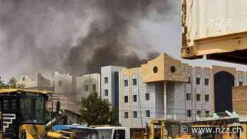 Generäle mit blutiger Vergangenheit: Wer sind Abdelfatah Burhan und Mohammed Hamdan Daglo, die den Sudan in den Abgrund zu reissen drohen?