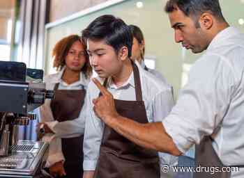 Poll Shows Parents Torn When Teens Enter the Workforce