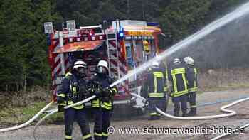 Große Alarmübung: Voller Einsatz für Wildbader Feuerwehr