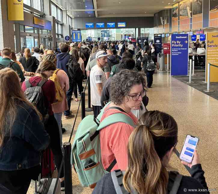 AUS: Long lines at airport due to TSA scanner installation, high traffic