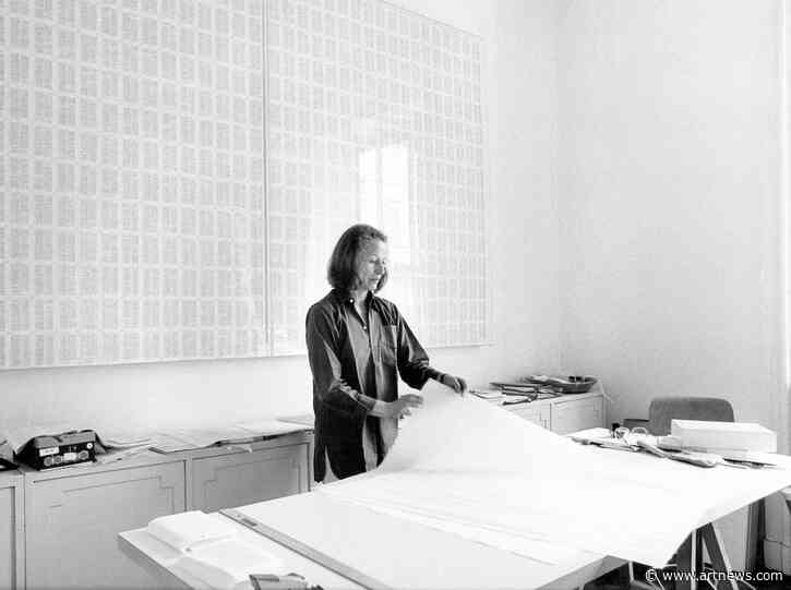 Irma Blank, Artist Whose Text-Based Abstractions Brought Her Late-Career Fame, Dies at 88