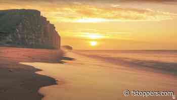 Incredible Hand-Held 30 Second Exposures With an iPhone App