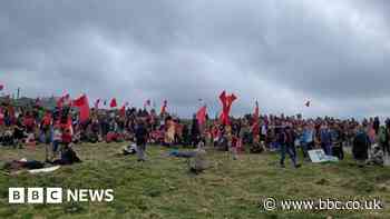 Protest calls for St Ives Bay chemical test delay
