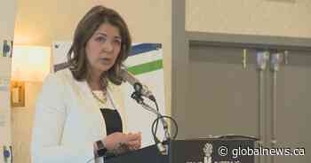 Alberta premier addresses Lethbridge Chamber of Commerce