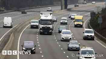 Scrap all existing smart motorways, says AA