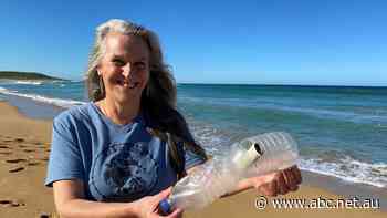 Child's letter survives 10 years in plastic bottle after being dropped in ocean off Victoria's south-west coast