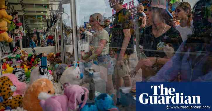 Boy trapped inside claw machine after climbing inside to get a prize
