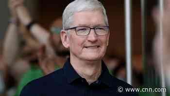 Tim Cook opens first Apple store in India
