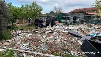 Maxi discarica abusiva nelle campagne, al via la bonifica