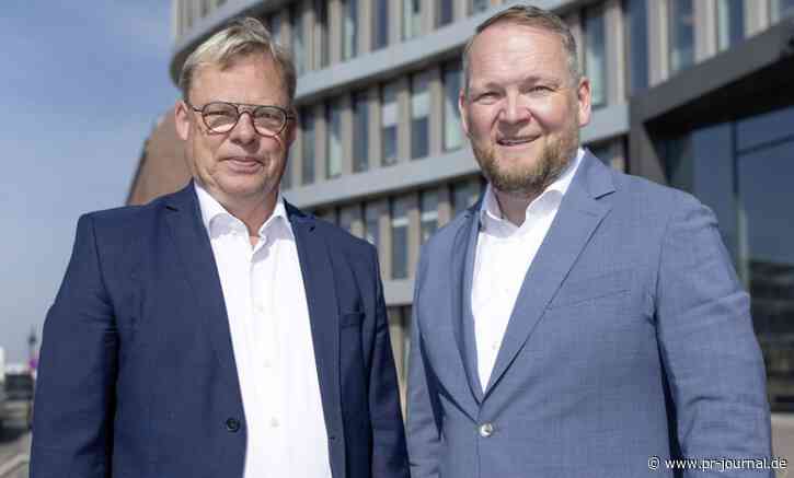 AIDA Cruises: Jacobsen löst Kunze auf der Kommunikationsbrücke ab