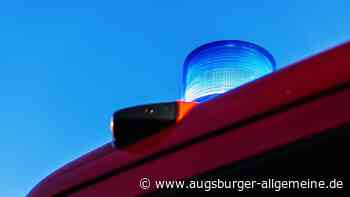 Zwei Verletzte und drei kaputte Autos nach Unfall im Ulmer Donautal