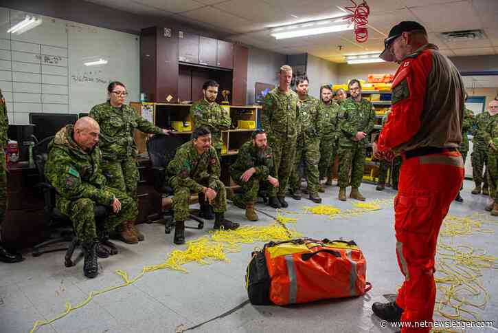 Canadian Ranger support staff visit Ontario’s emergency management agencies