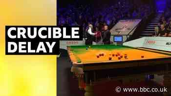 Protesters stop play at Snooker Championship