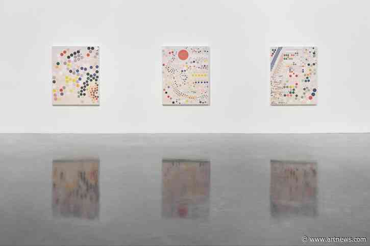 A New Generation of Computer Plotting Arrives at Pace via Tyler Hobbs