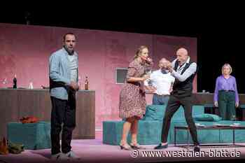 Zündstoff auf Steinhagener Bühne: Handy-Nachrichten stellen Freunde auf eine harte Probe