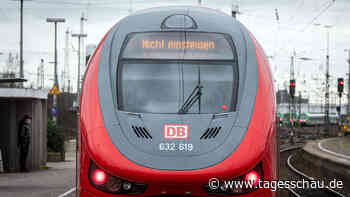 Streiks bei der Bahn und an Flughäfen am Freitag