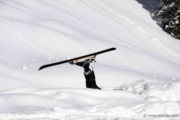 Look: Careless Skiing Collision Leaves Internet Perplexed