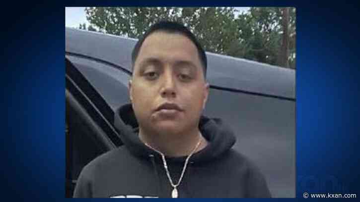 Police: Man arrested, 2 shot after Elgin parking lot fight