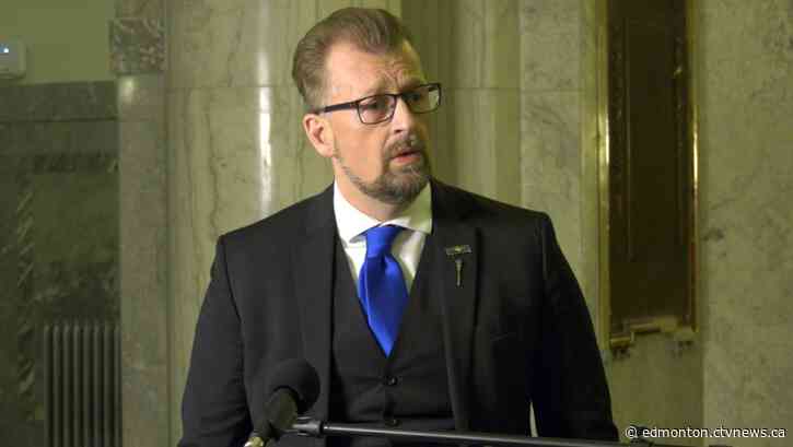 Alberta willing to cover up to $30K for communities considering a local police service