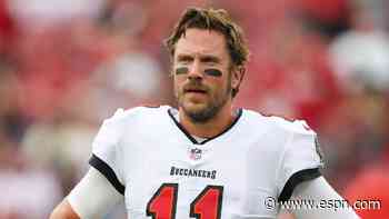 Source: Chiefs add Gabbert to back up Mahomes