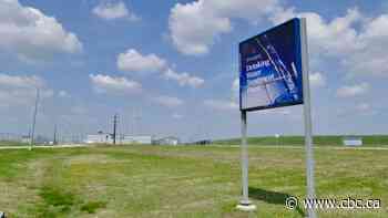 City of Winnipeg and its largest union agree to talk about expanding definition of 'essential worker'