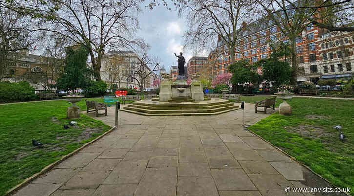 London’s Pocket Parks: Smithfield Rotunda Garden, EC1
