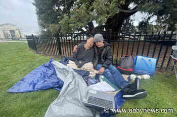 Vancouver Island couple camps at B.C. legislature to protest apprehension of newborn