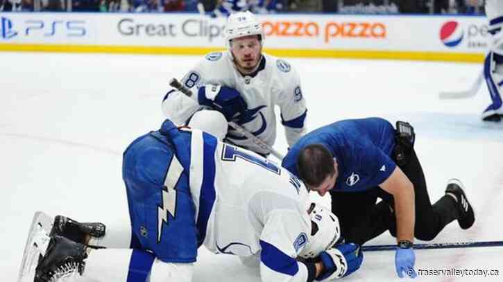 Maple Leafs’ Bunting receives match penalty for hit on Lightning’s Cernak