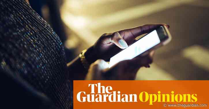 Cyber-flashing is just as damaging as the ‘real world’ equivalent. When will the law catch up? | Sophie Gallagher