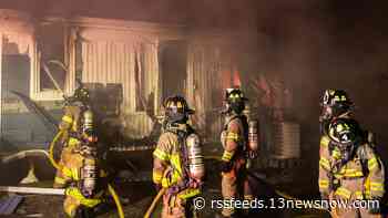 8 displaced after fire destroys several mobile homes in Virginia Beach