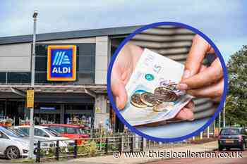 Aldi shoppers issued 14 tips to save £200 on their shopping