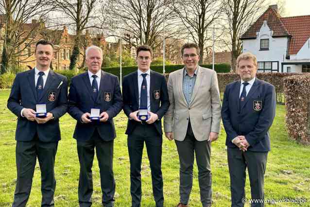 Koninklijke & Prinselijke Hoofdgilde Sint-Joris Stalen Boog Brugge viert kampioenen binnen kruisboogschieten 20 meter