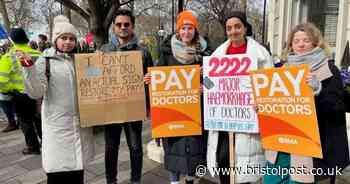 Hospital boss denies misleading union over staffing levels during junior doctors' strike
