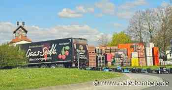 Bierlaster verliert Ladung